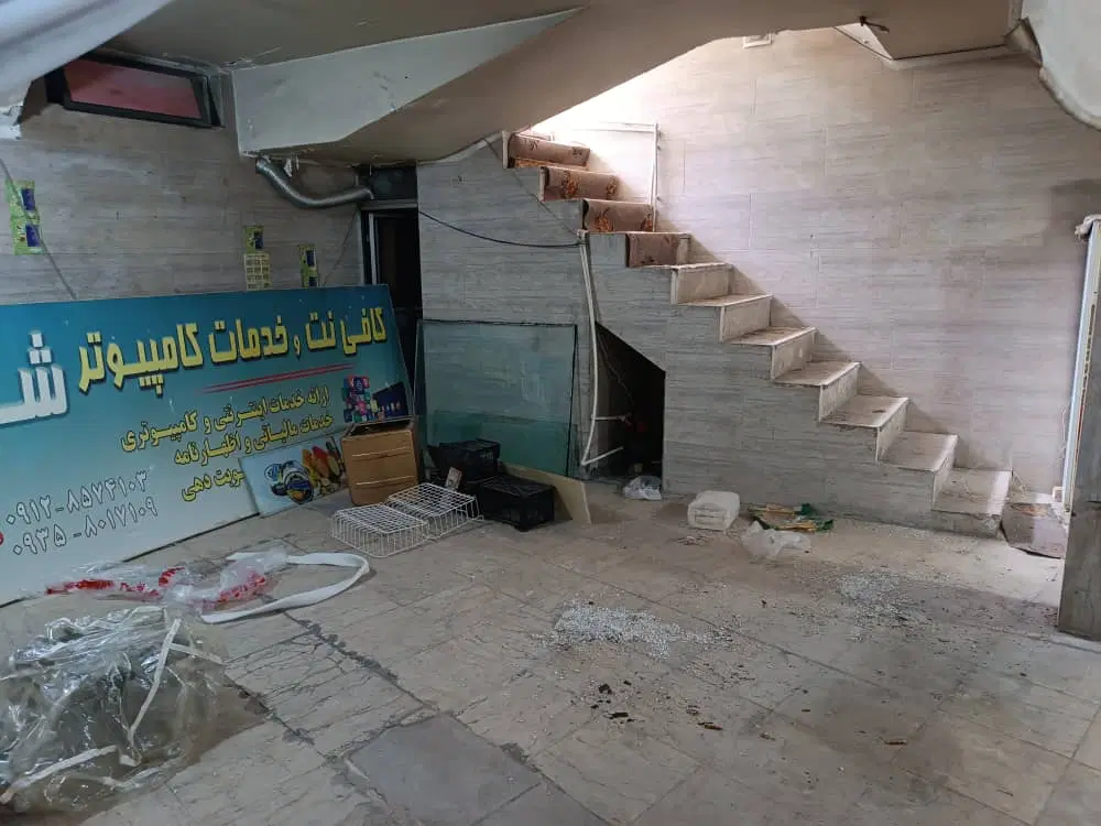 دو طبقه مغازه در بازار مبل