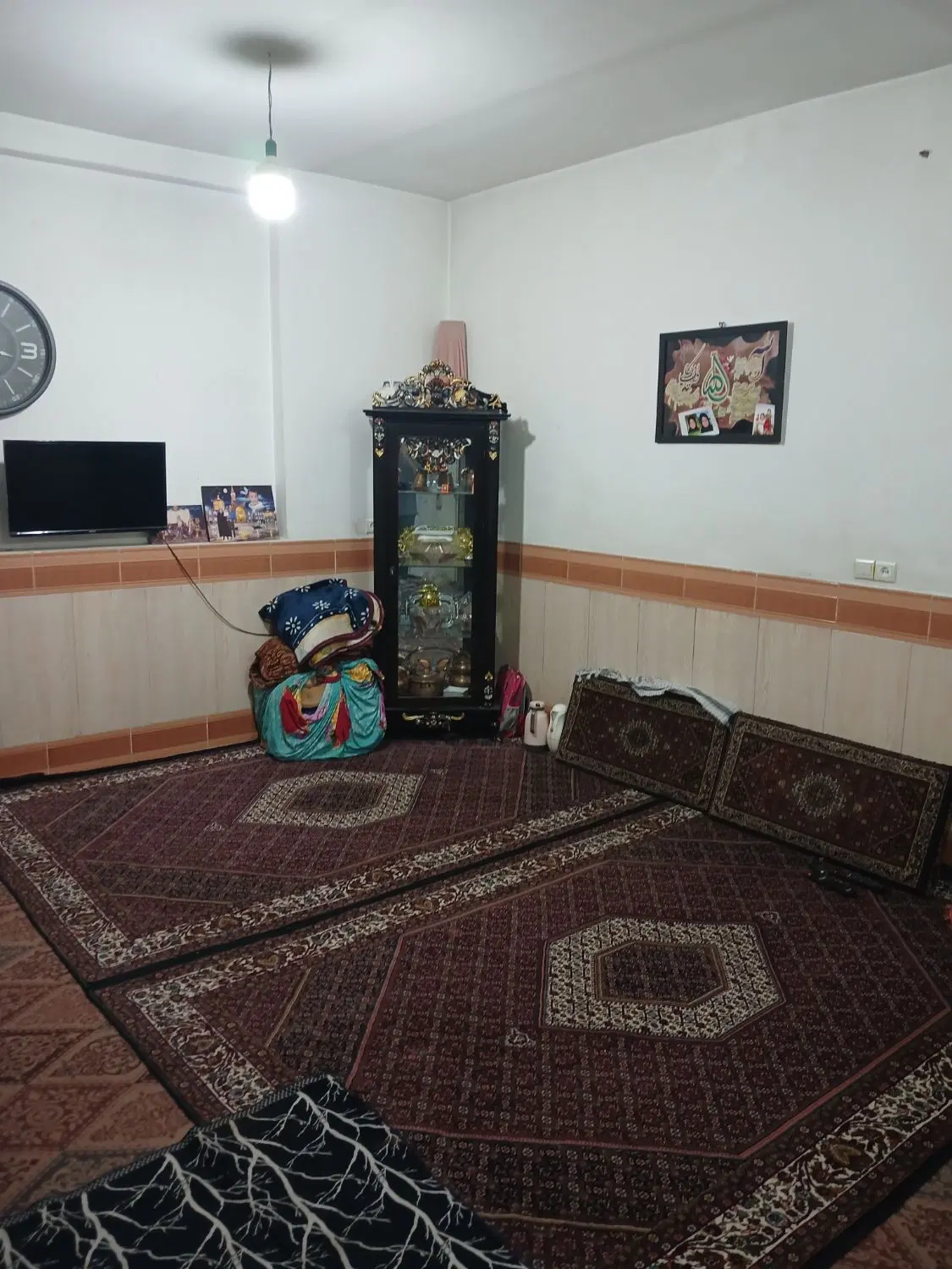 خانه پشت قواره