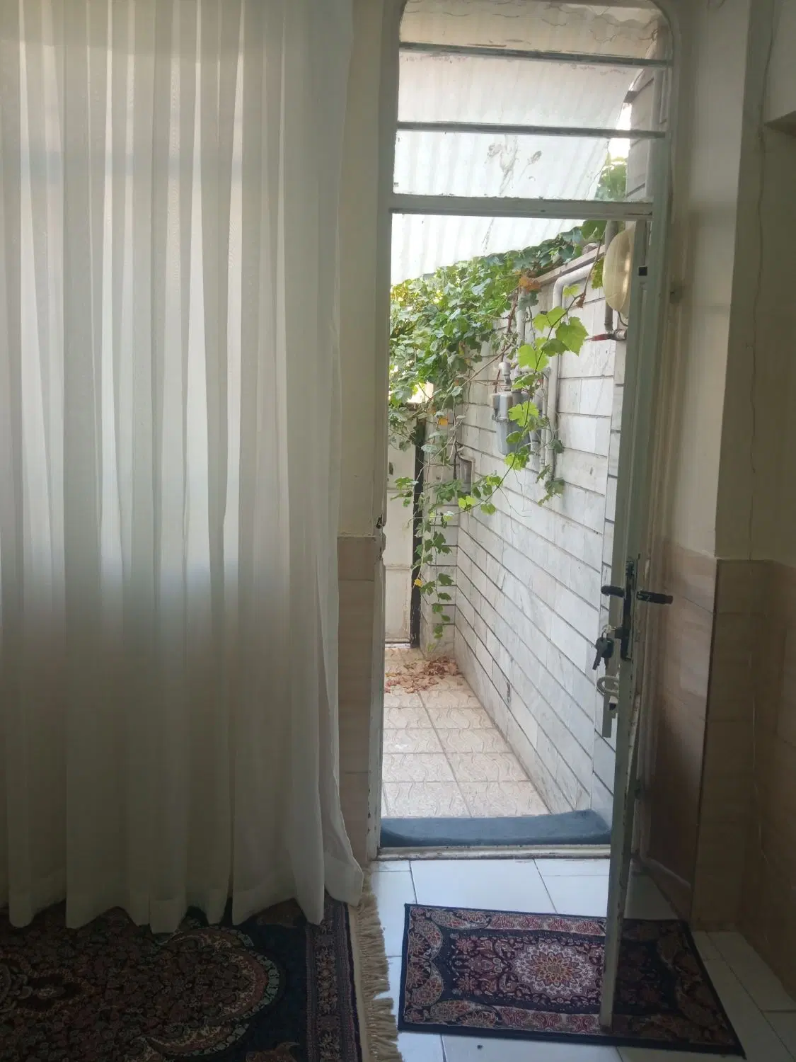 فروش خانه حیاط دار