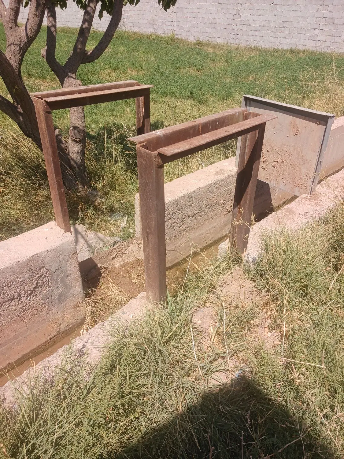 قطعه ویلایی ۶۰۰ متری بر جاده