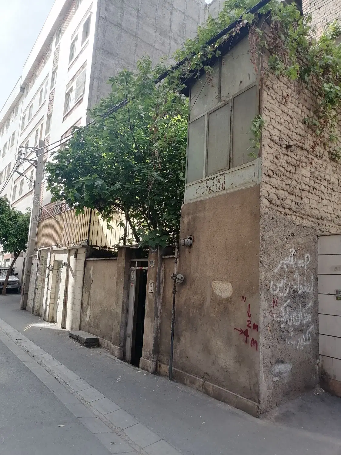 خانه کلنگی