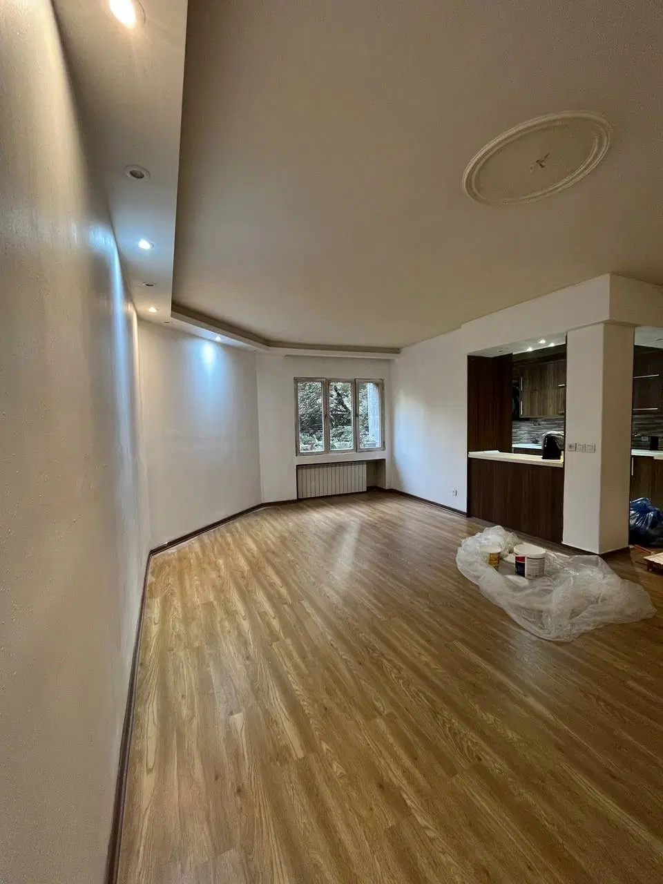 رهن کامل در خیابان ۵۷ در خ اسدآبادی یوسف آباد