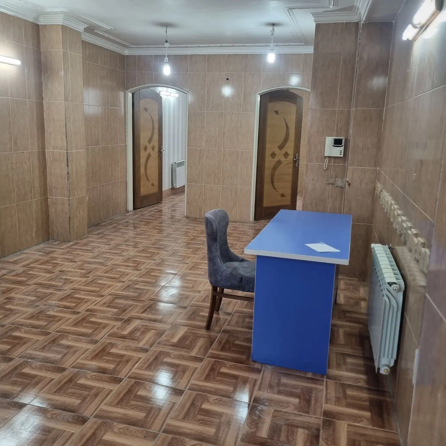 دفتر کار ۷۰ متری کنار گذر خرازی
