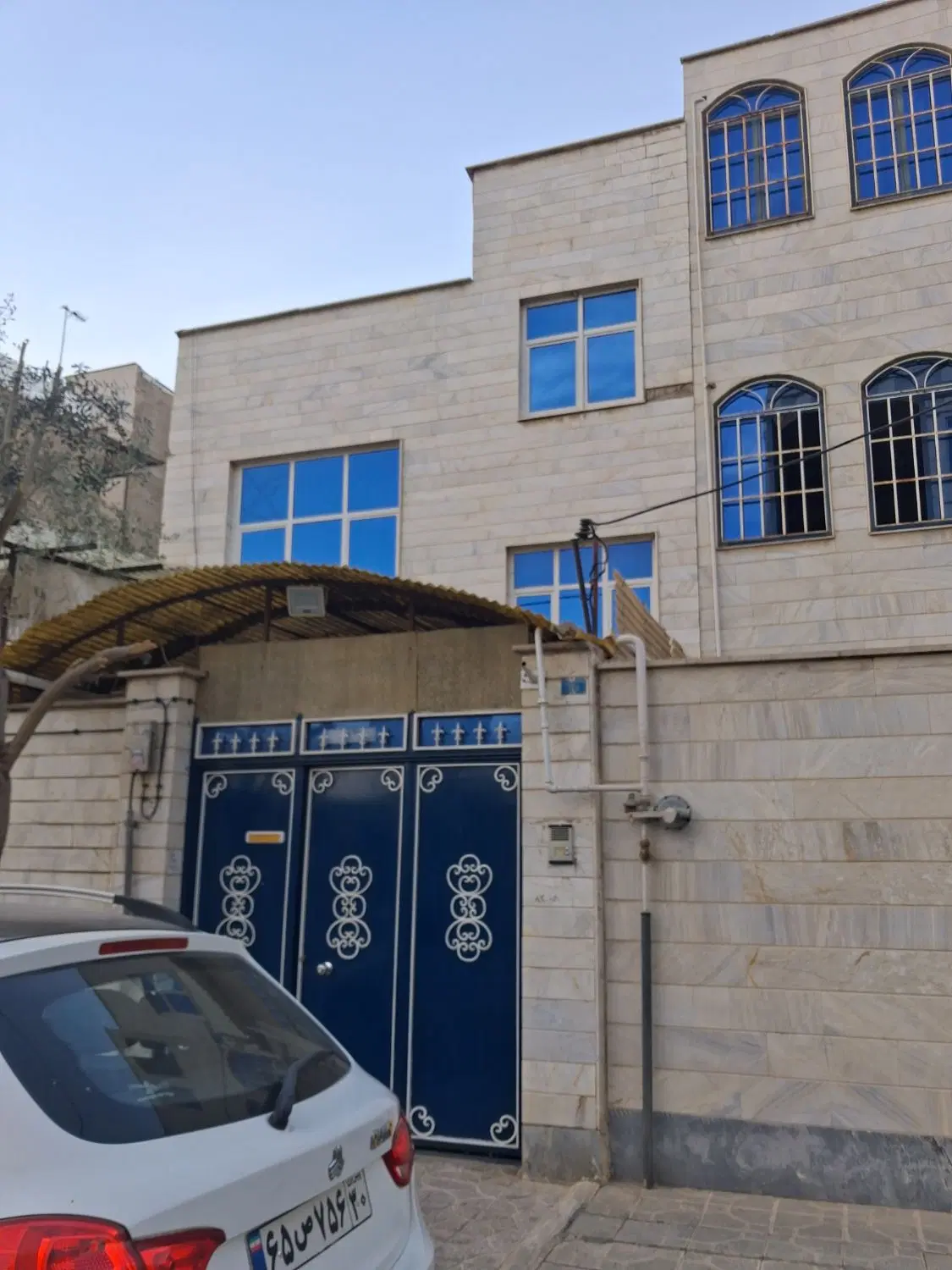 ویلایی ۹۰ متر