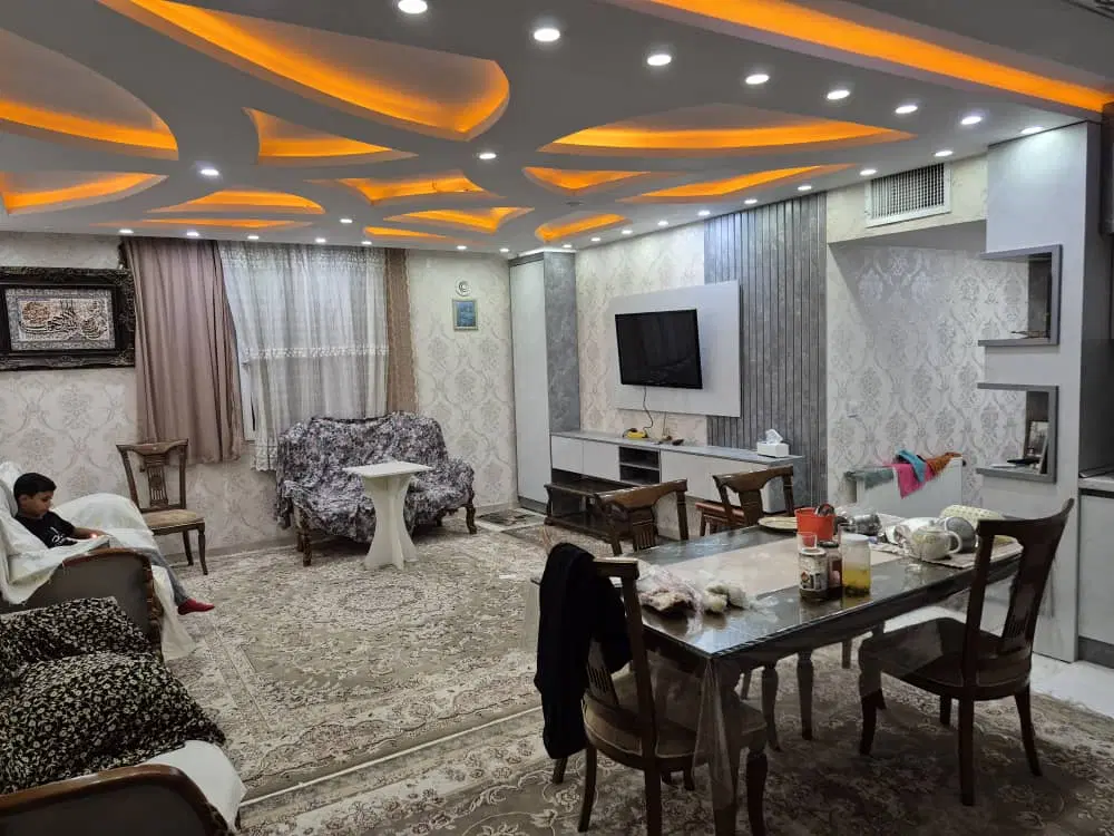 پرند ۹۵ متر تاپ لوکیشن
