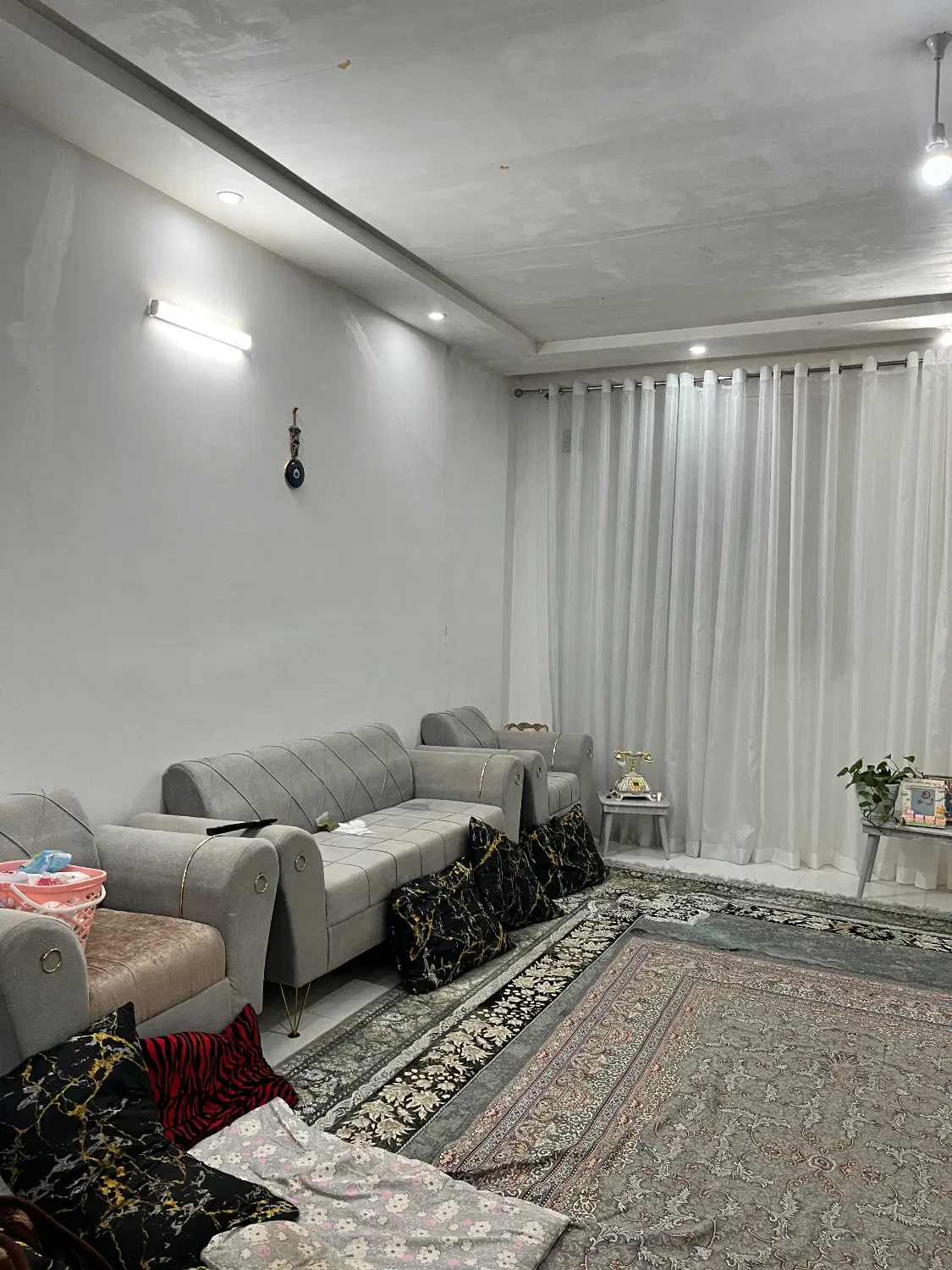 آپارتمان دو خواب در کریم آباد