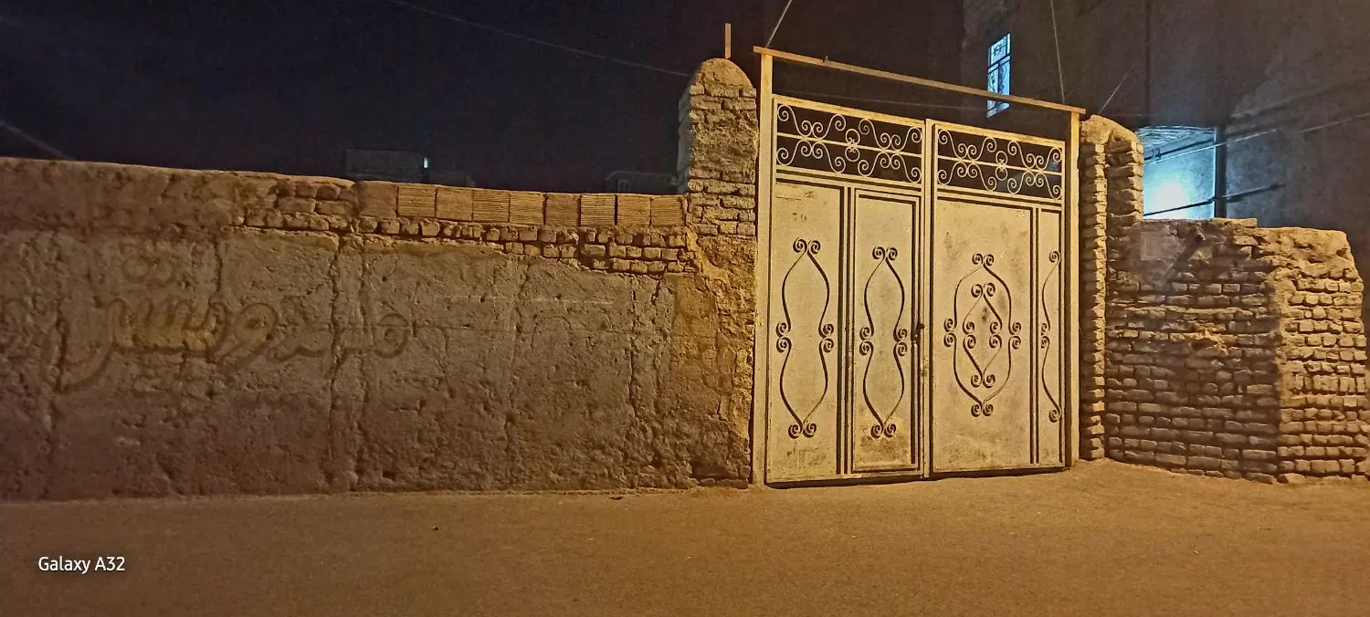 خانه کلنگی ناصرآباد
