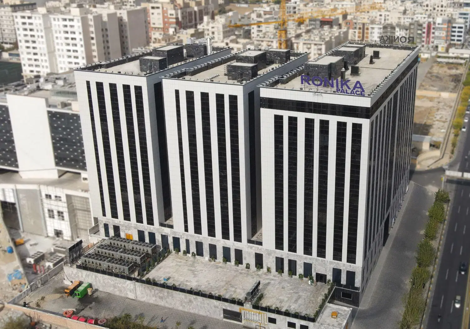 دردشت سرمایه‌گذاری_ رونیکا حاجی قربانی