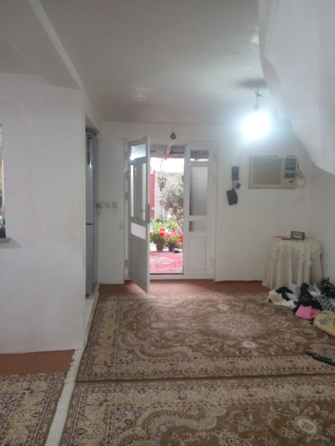ویلایی حیاط دار ۲۲۰مترزمین سند اقدام شده