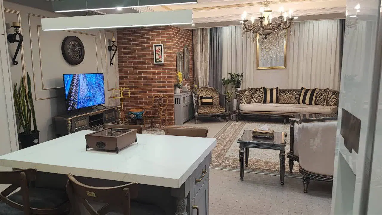 مالک هستم_۸۷متر درشهرزیبا_معاوضه باخودرو طلا_فول