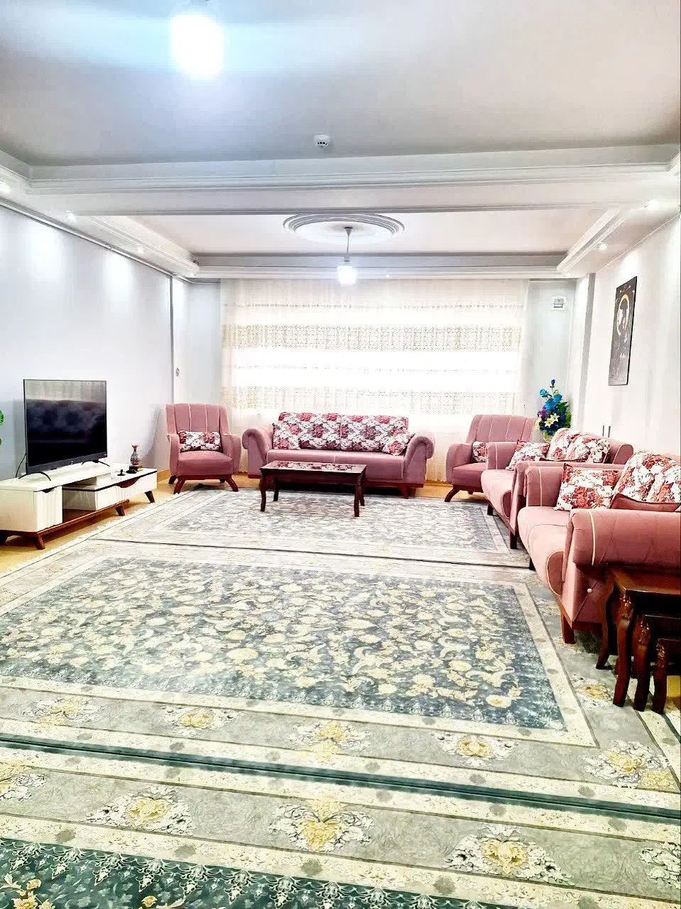 فروش تک واحدی ۱۱۸ متری در فاز ۱ شهرک فرهنگیان