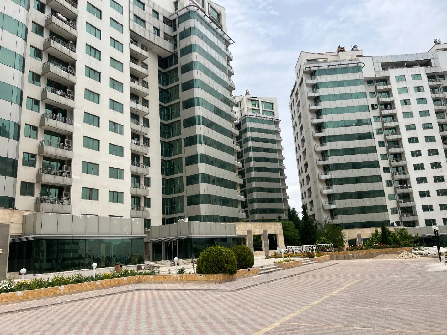 اپارتمان۱۰۹ متریAPS