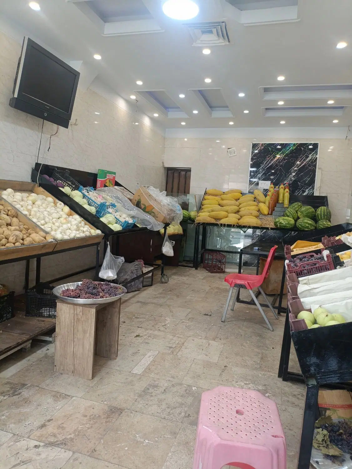 35متر مغازه میوه فروشی