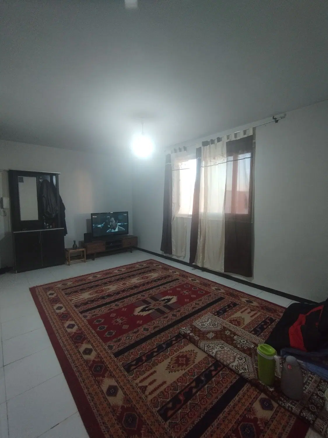 اجاره آپارتمان_شهرک ابریشم_با پارکینگ انباری