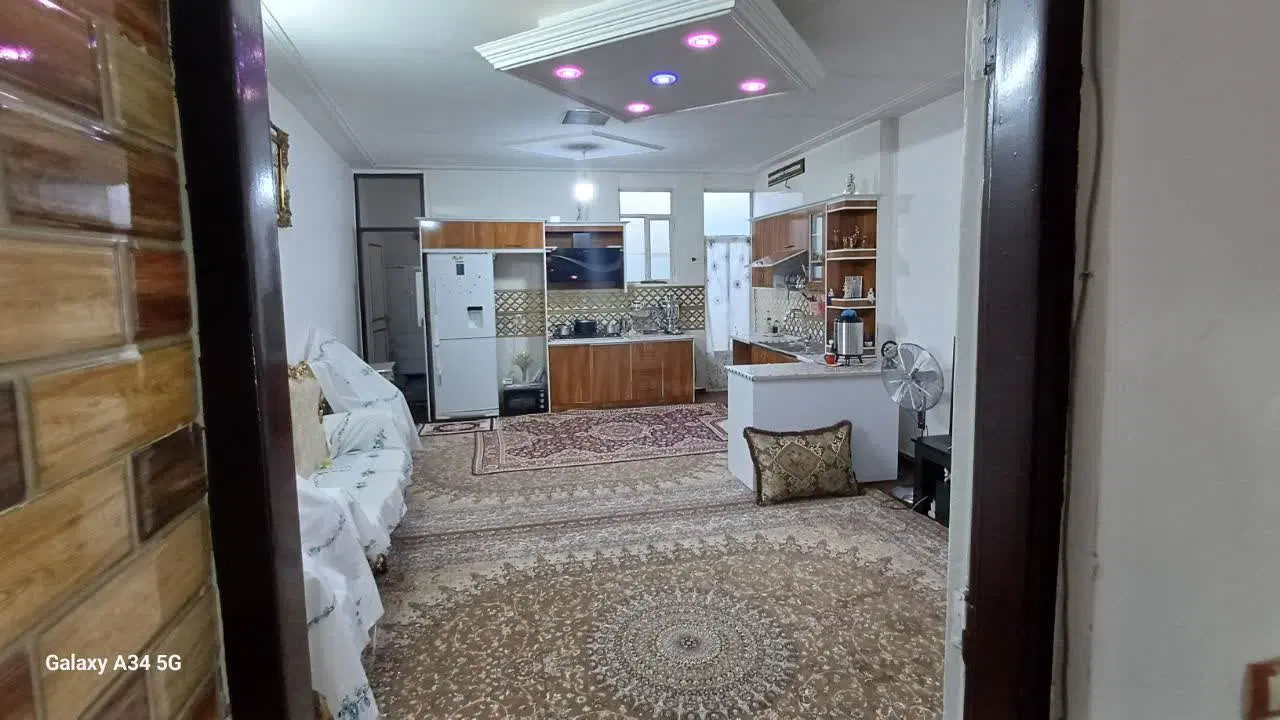 ویلایی_دوطبقه_ششدانگ_ورودی مستقل