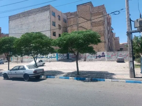 ۴۰۴ متر زمین تجاری و مسکونی