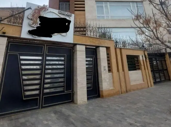 واحد گلخانه ای مستقل در  باجک۳   ۱۸۰ متر