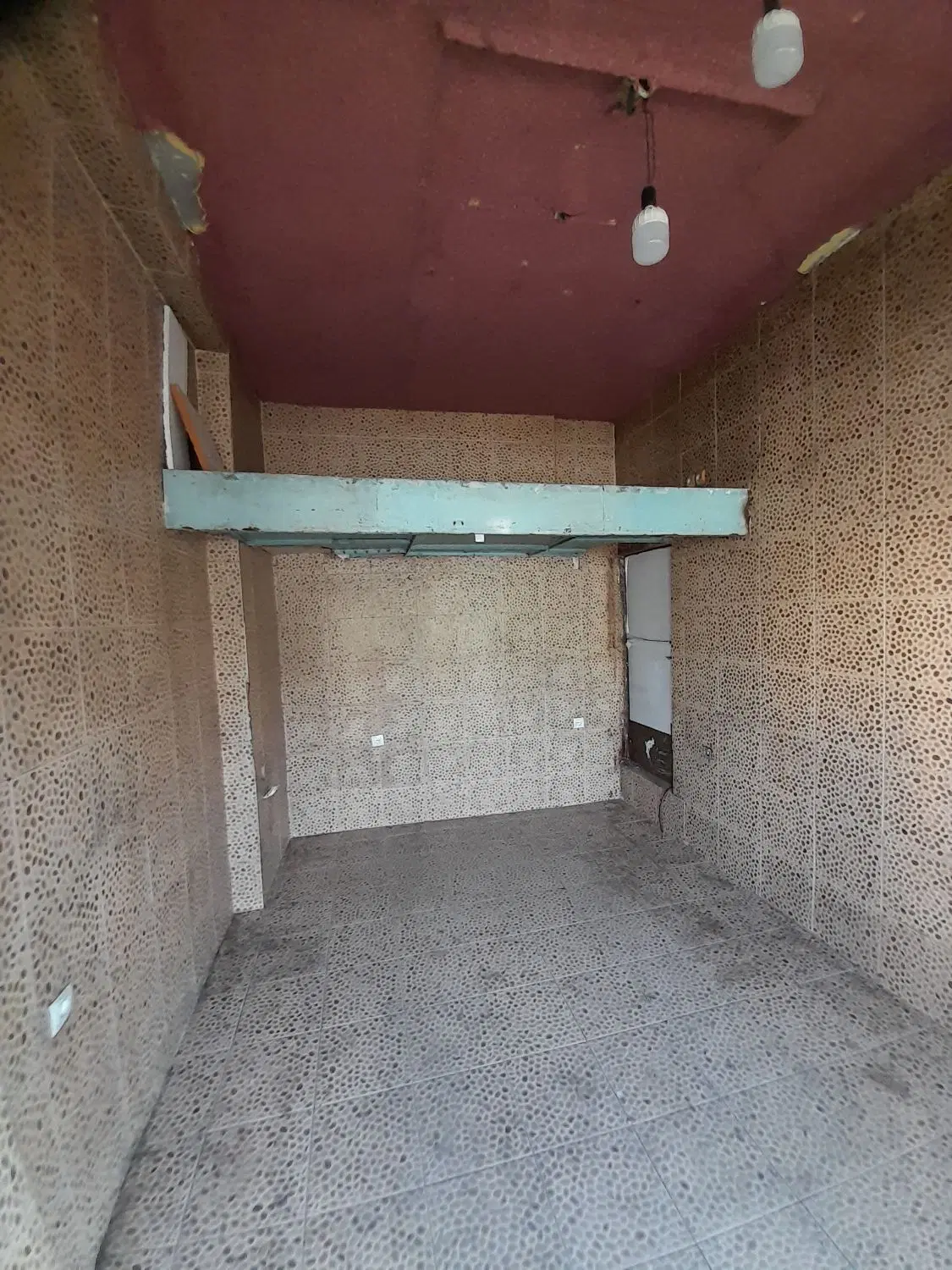 اجاره مغازه در لوکیشن بسیار خوب