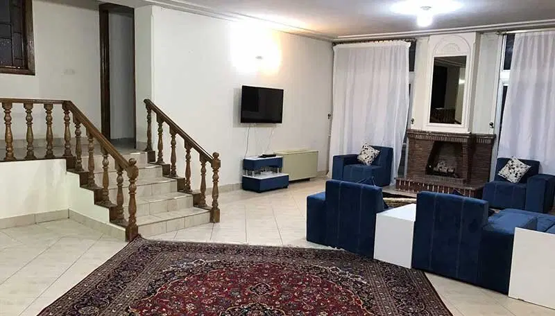 همخونه و همخانه میخام