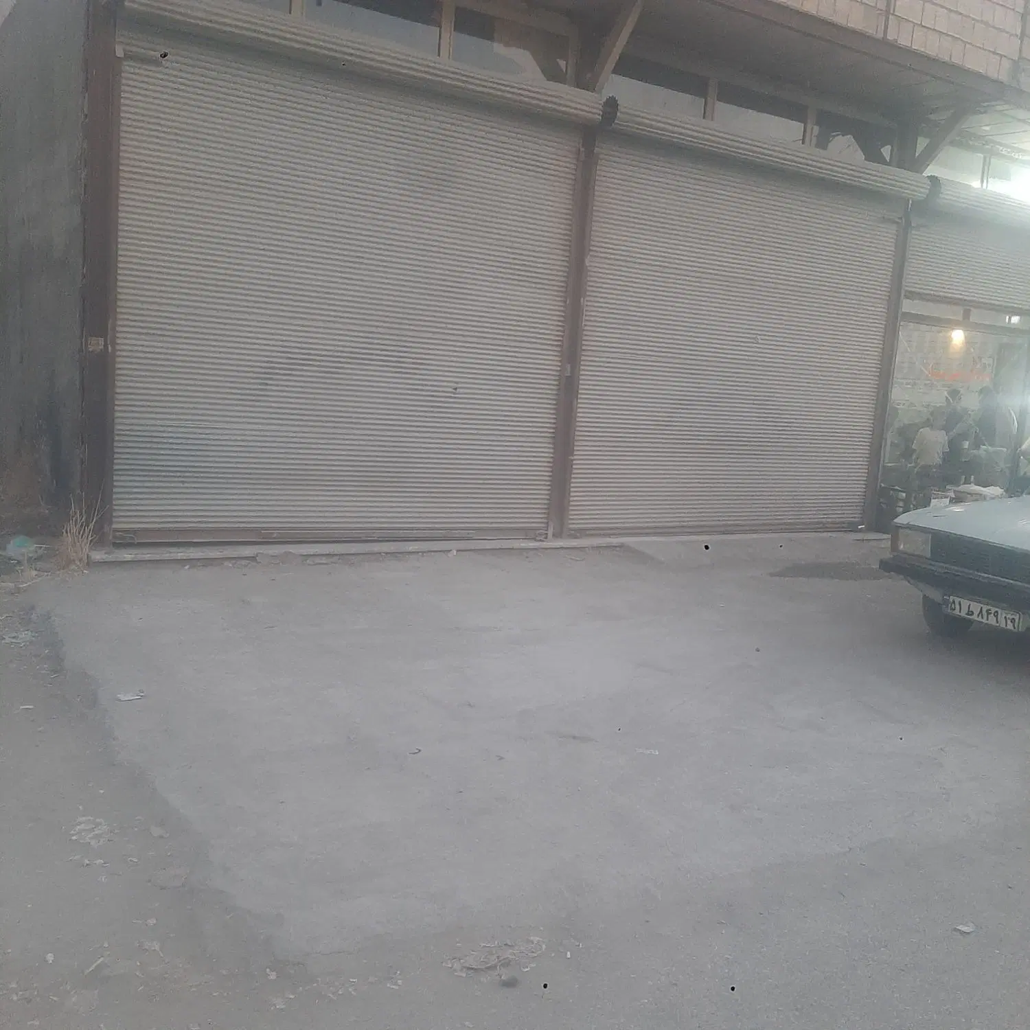 مغازه ۸۵متری ۴۰متر بالکن کرناچی