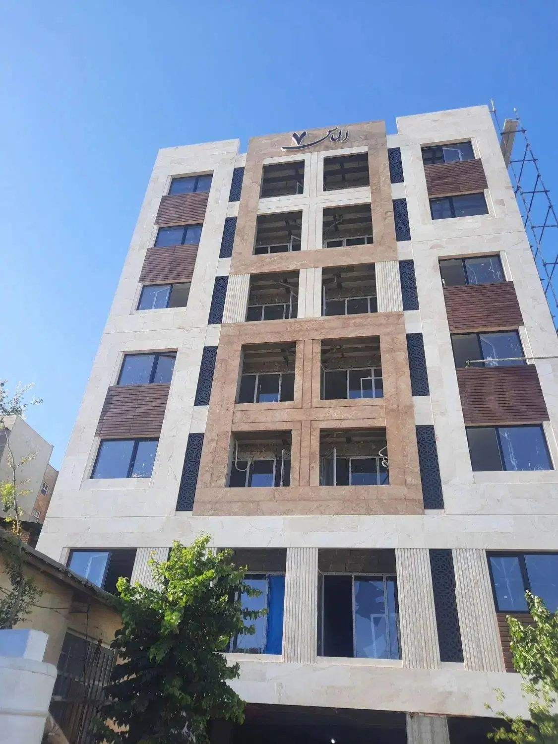 فروش واحد نوساز در ورداورد