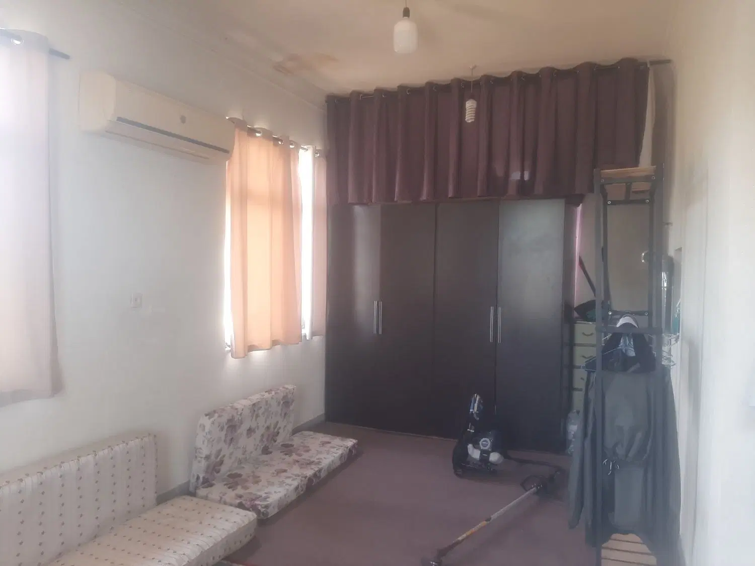 خونه ویلایی نیمه دربست ۹۰ متری با زمین ۳ هزار متری