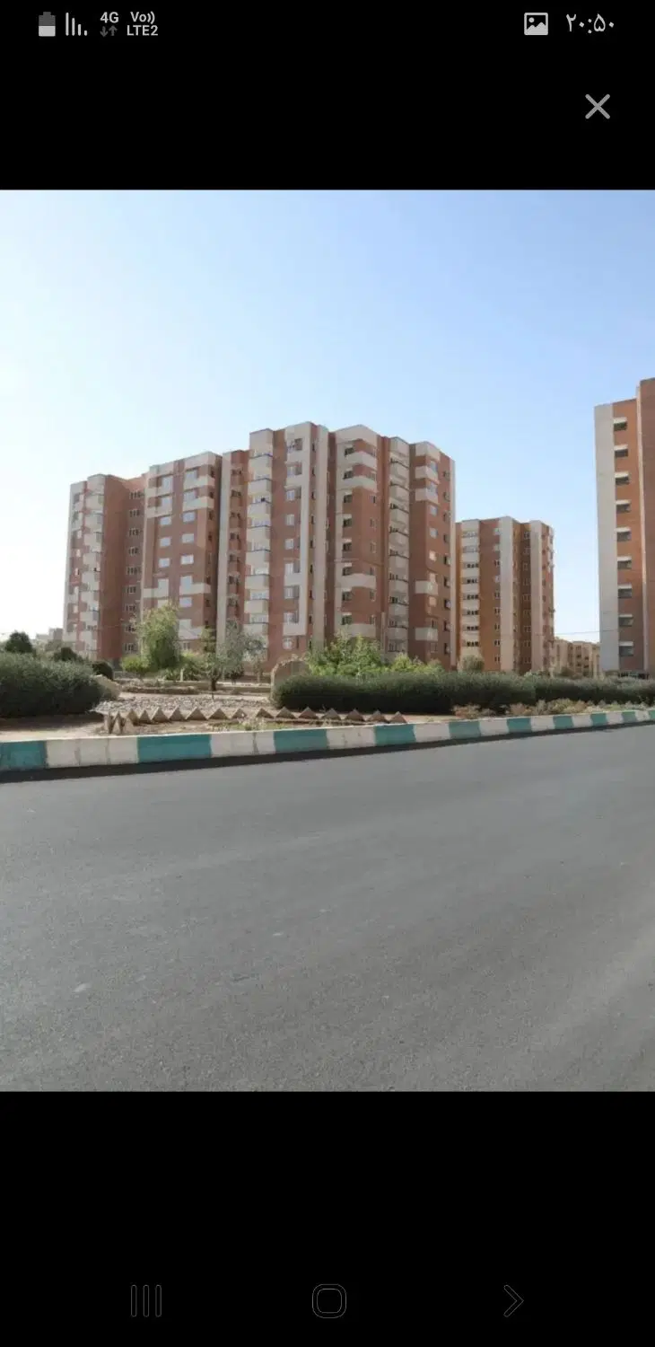 آپارتمان ۹۰ متری آزاد شهر