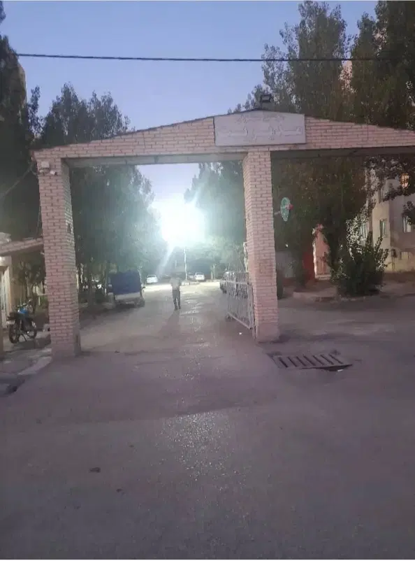 واحد ۹۶ متری _ کارشناسان _ مدیریت