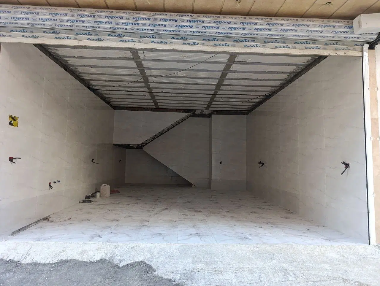 انبار اجاره ای