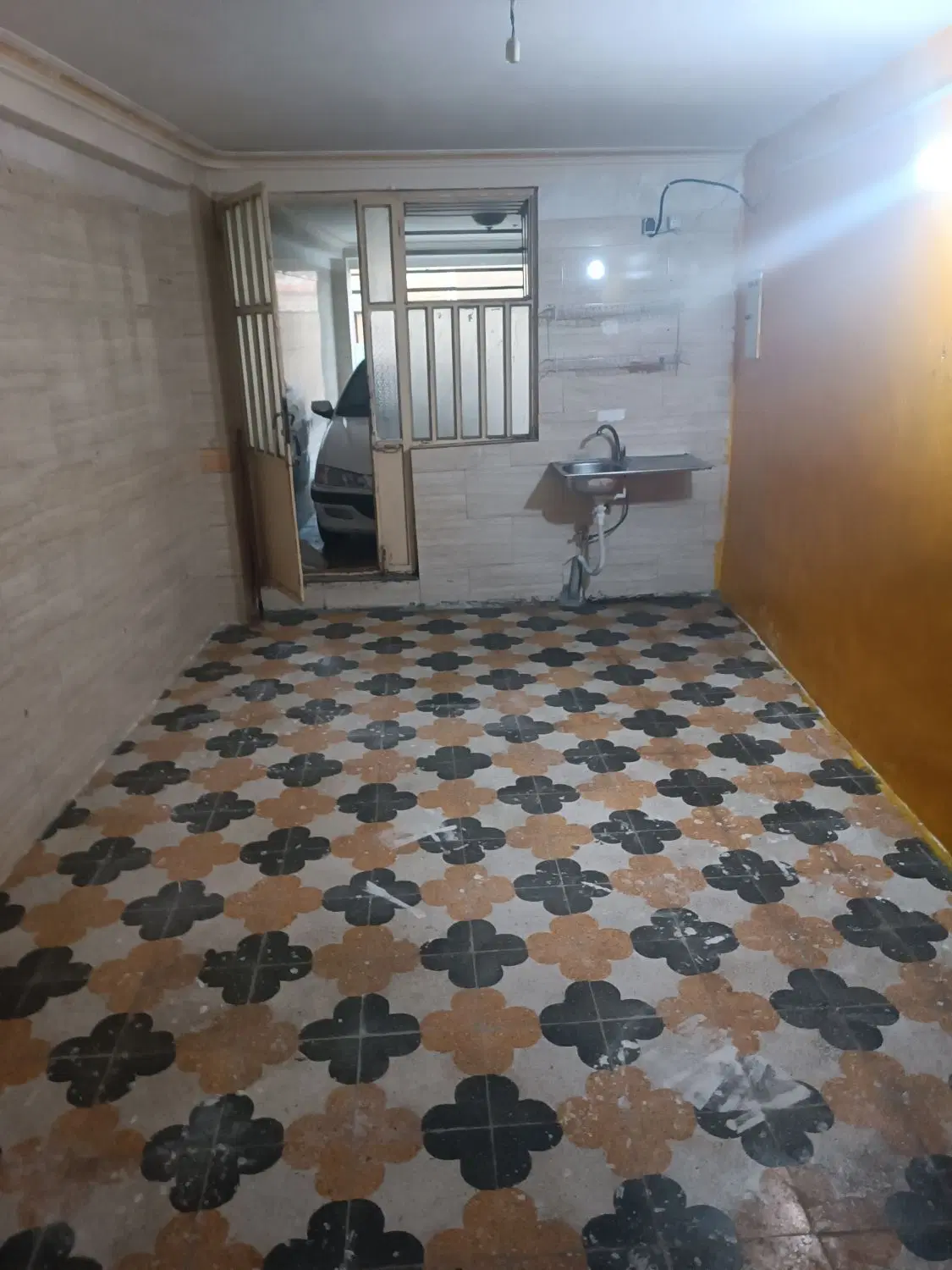 سویت 22 بهمن