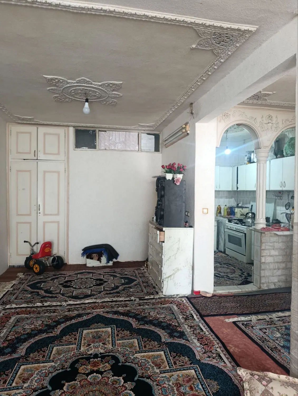 خیابان ارج.کلنگی90متری.پارکینگدار