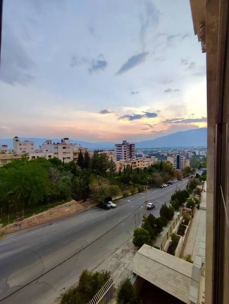 واحد دوخوابه. 120متری. خوش نقشه