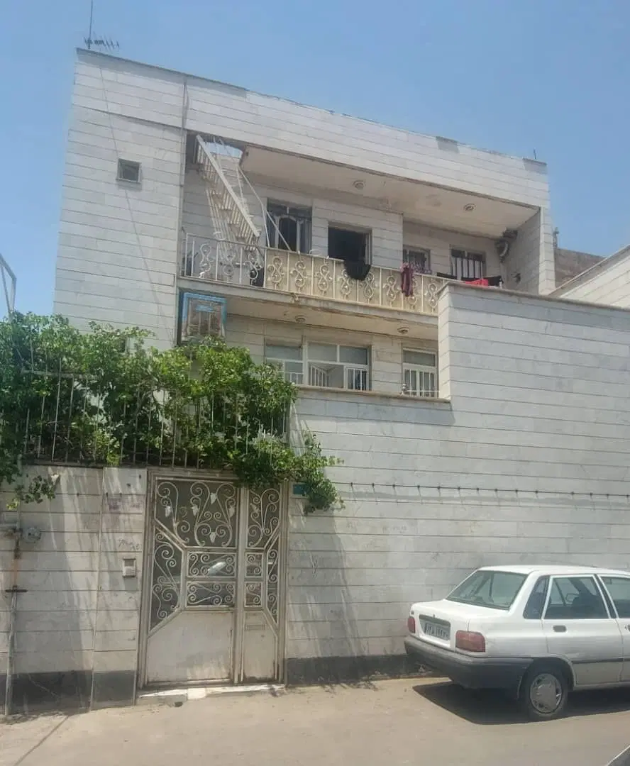 آپارتمان ۸۰متری تک واحدی