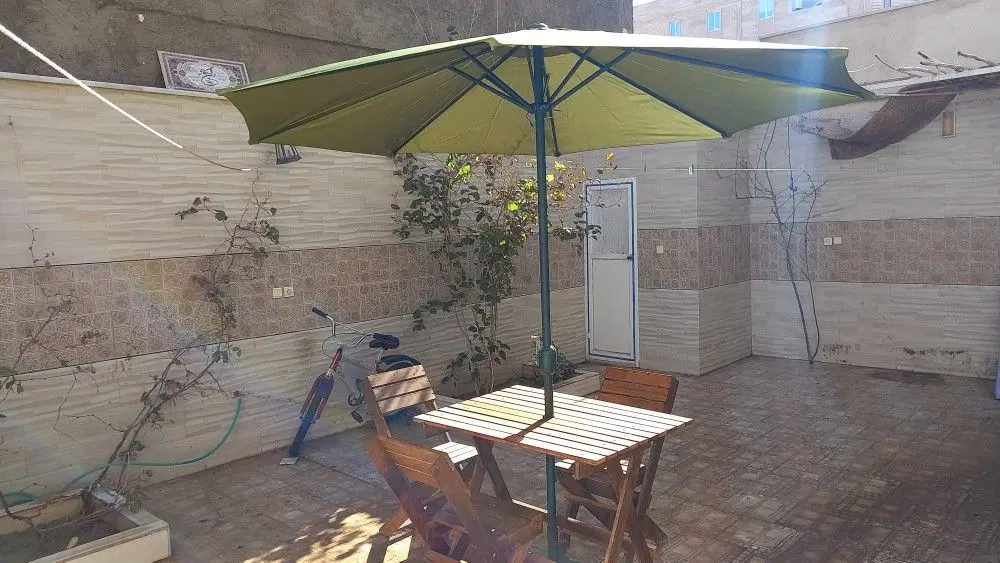 واحد همکف حیاط دار زیباشهر زاهدان