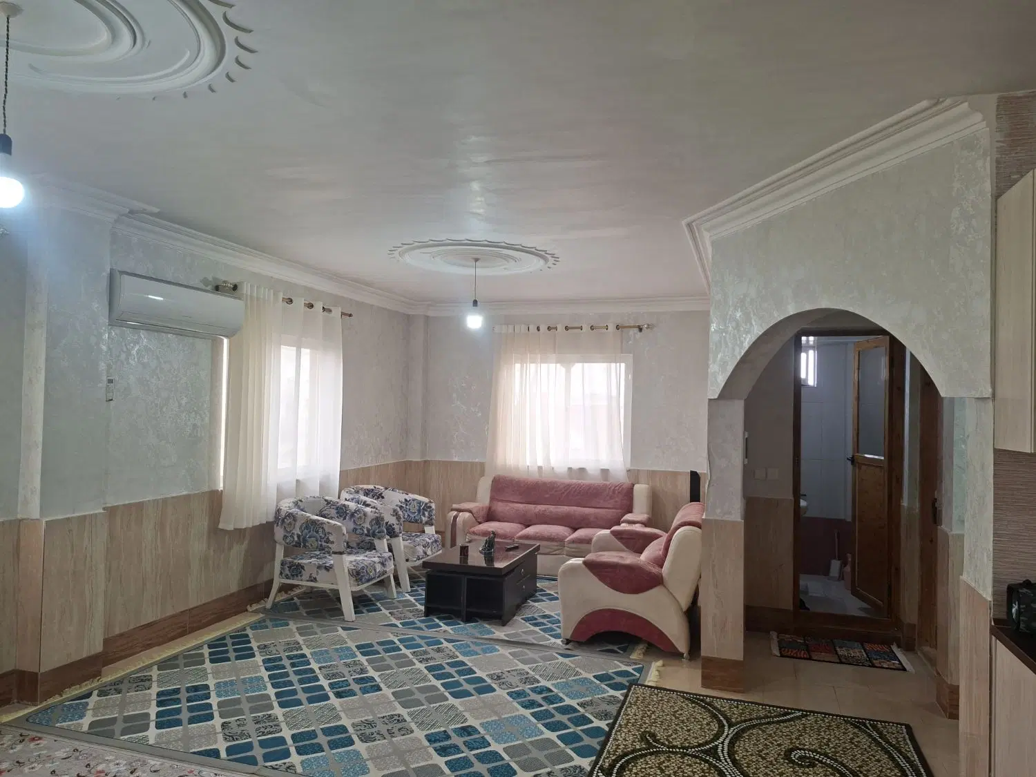 خانه ویلایی مبله متراژ263تکبرگ دستک
