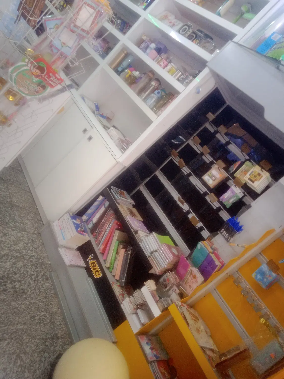 واگذاری مغازه نوشت افزار ( تحریر ) و کافی نت