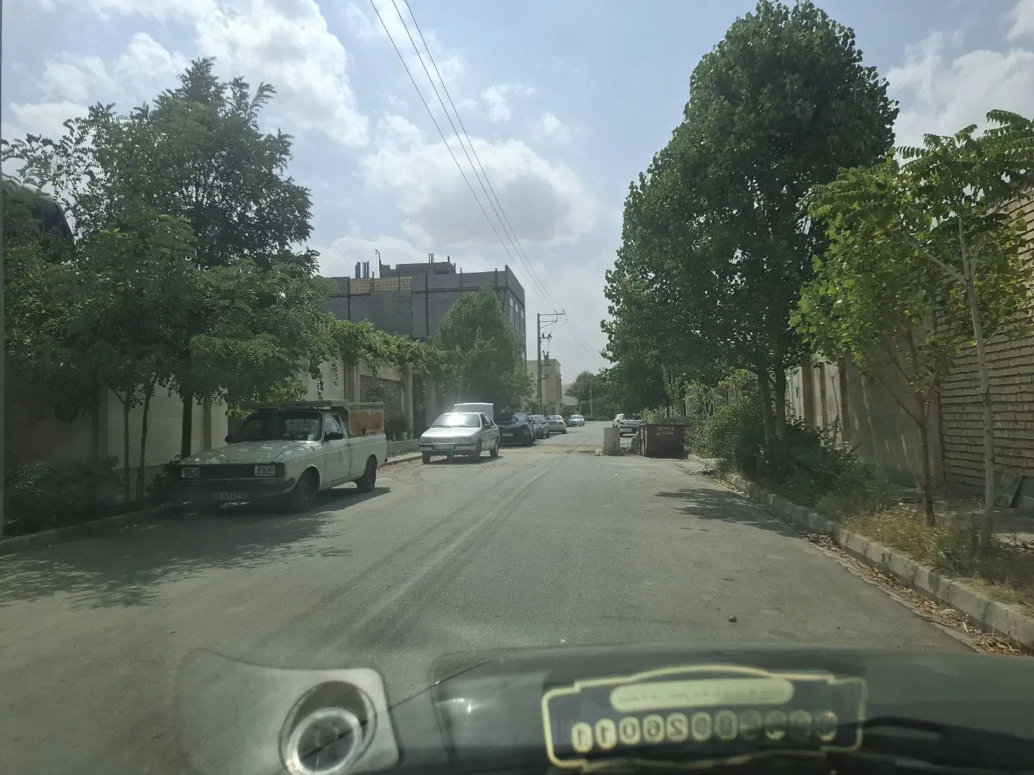 زمین قابل ساخت سنددار ،۲ دقیقه تا بلوار وکیل آباد