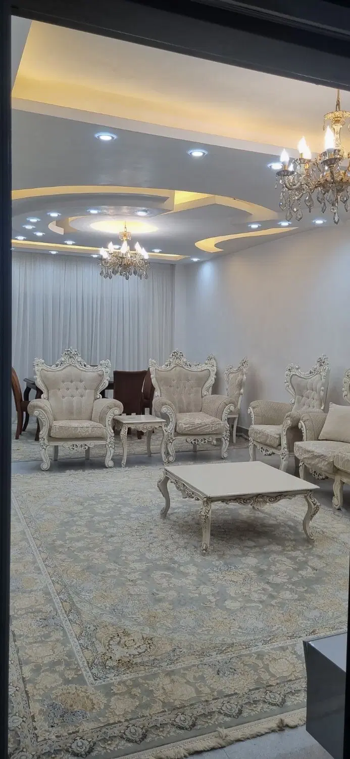 فروش منزل مسکونی بامغازه