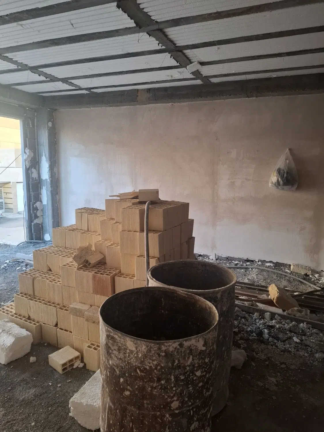 آپارتمان کمربندی مریانج 76 متر روبه رو گردو زاد