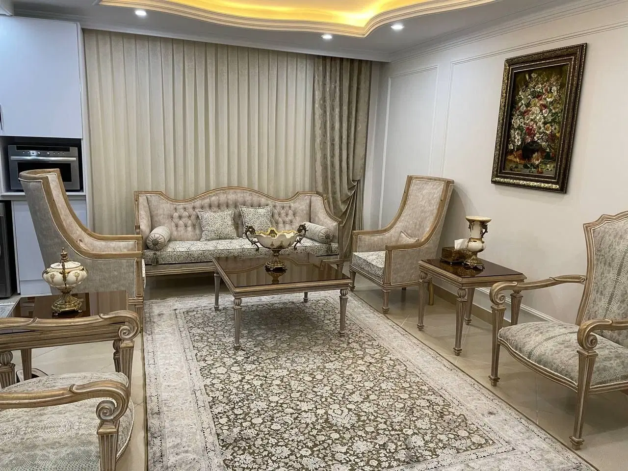 ۵۵ متر _فول امکانات _ با پارکینگ _ تمیز