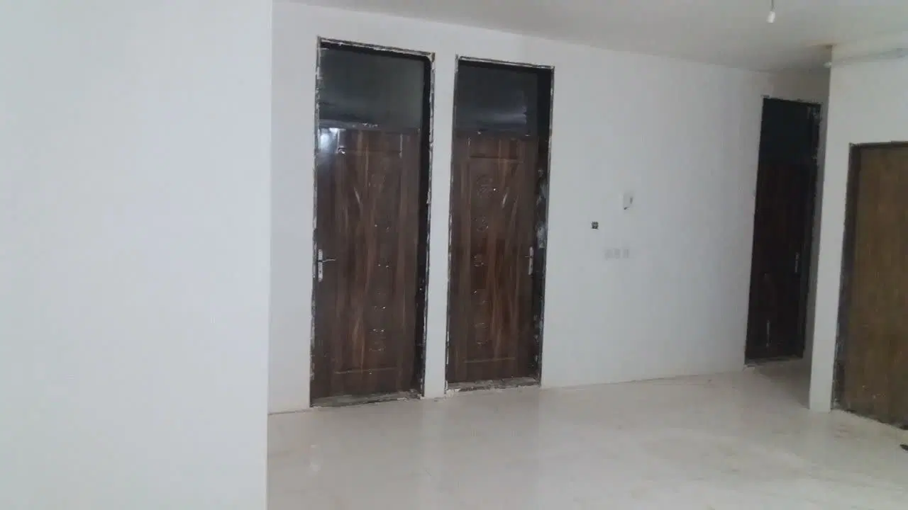 فروش خانه در نوکان خیابان باغ آئینه