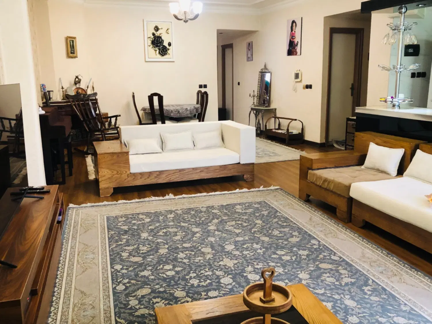 میدان علی، چمران 100 متری، طبقه دو
