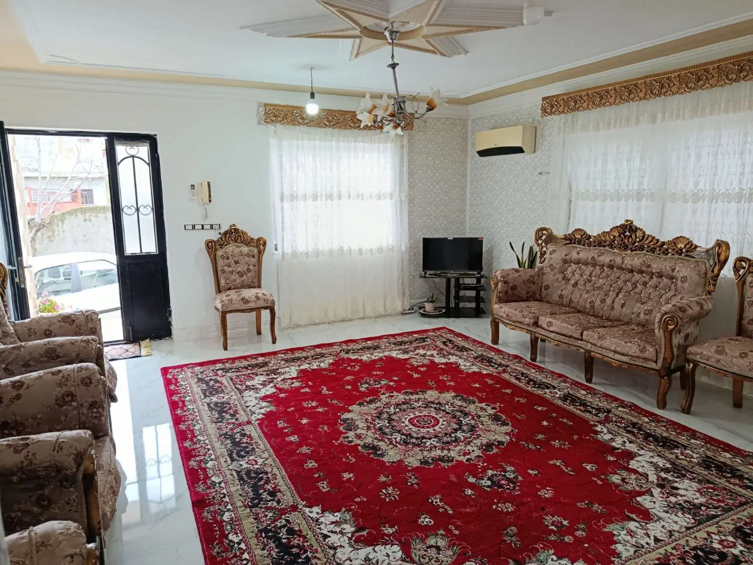 اجاره سوییت تک خواب روزانه هفتگی