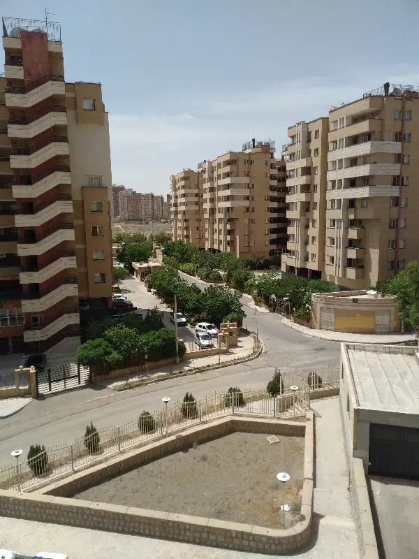 منزل ویلایی دو نبش۲۸۰ متری