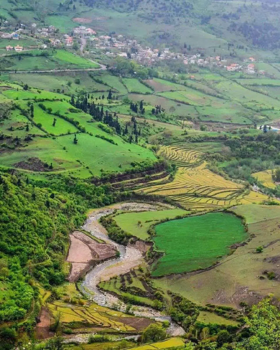 زمین فروشی