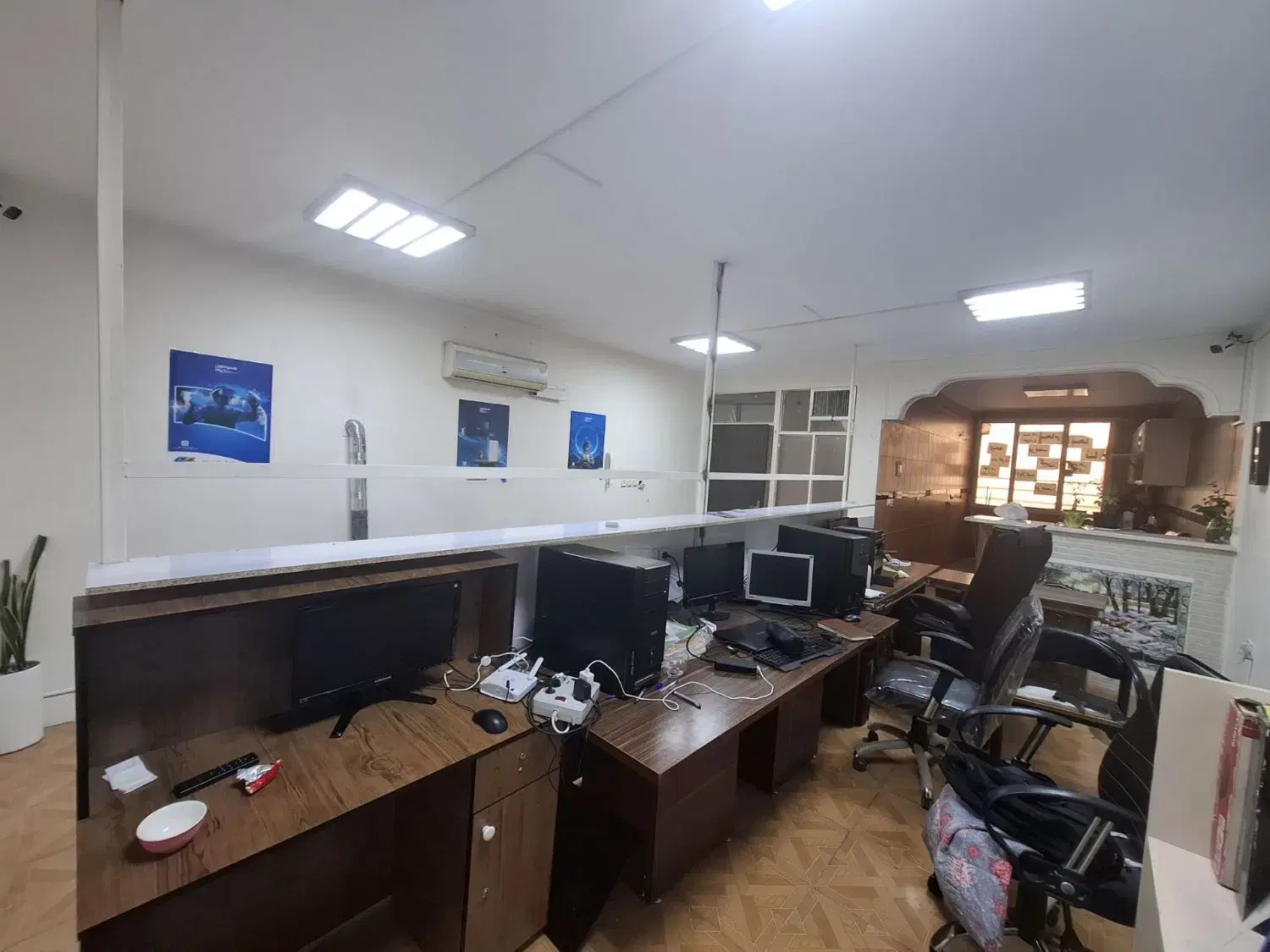 دفتر پیشخوان دولت با تمام امکانات