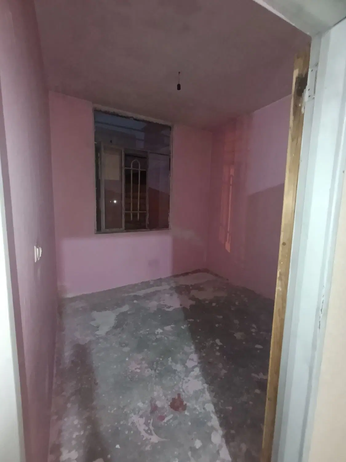 اجاره ی یک واحد آپارتمان ۶۰ متری طبقه ی اول