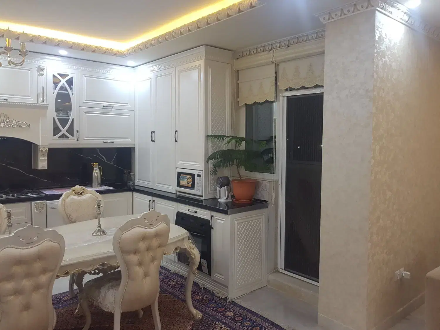 واحد مسکونی طبقه ۵ با بهار خواب در شهرک نیستان