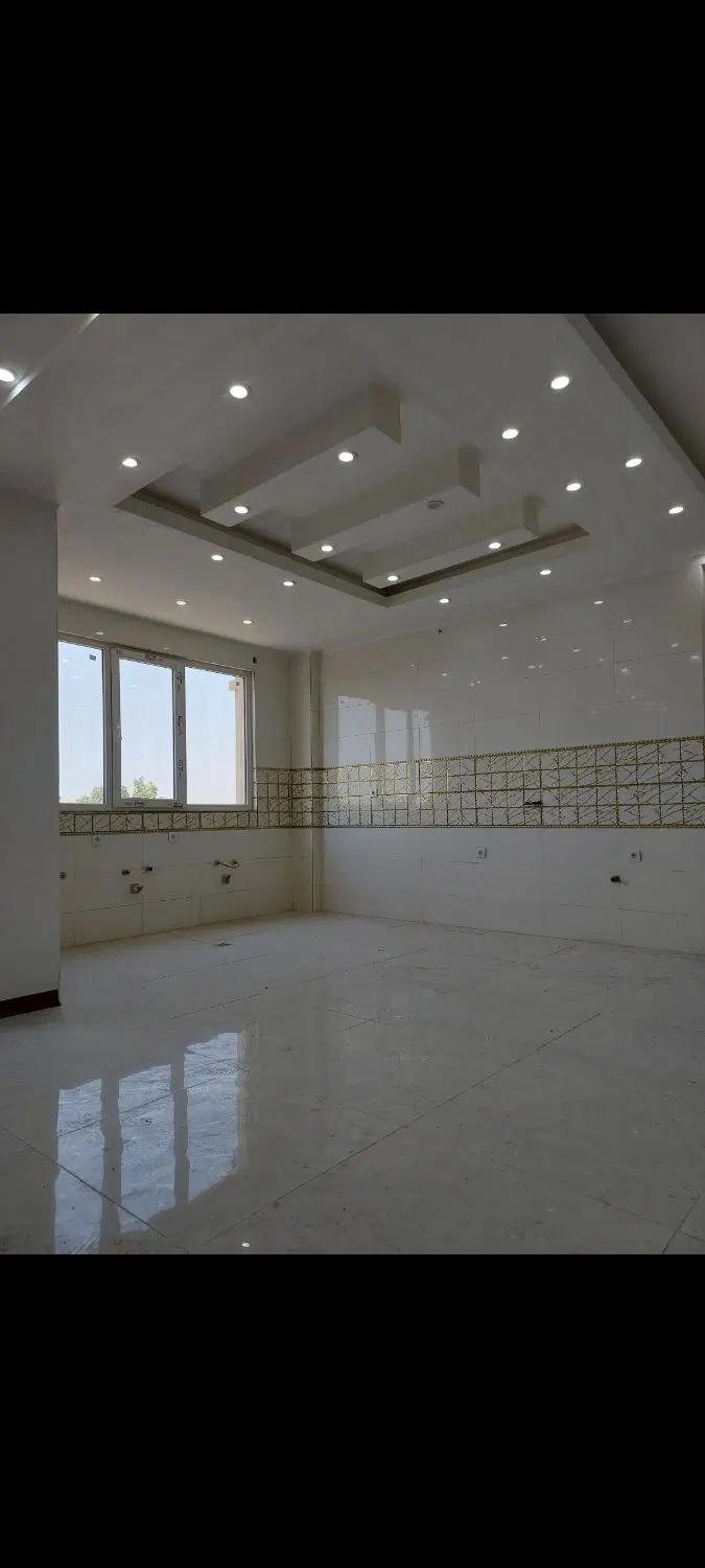 رهن و اجاره ۱۳۵ متر ۳خواب ۳۰متر+حیاط خلوت شهرک صدف