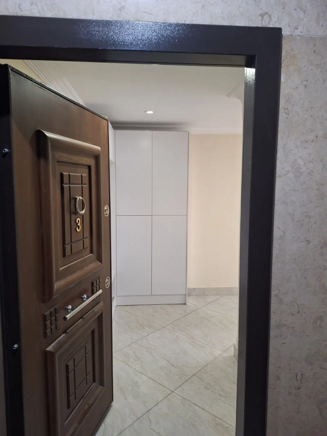 اپارتمان ۳خواب فاز ۲ اندیشه